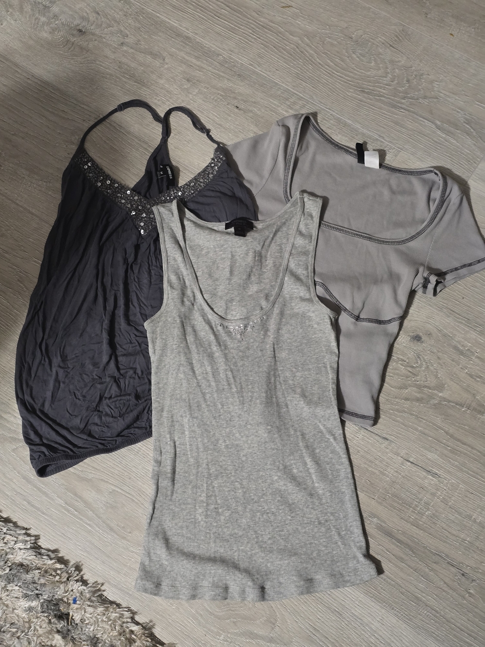 3-Piece Express & H&M Y2K Gray Top Bundle – Size Medium